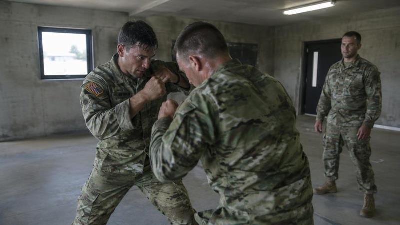 Core Army Hand-to-Hand Combat Techniques — Fighting Techniques Core Army Hand-to-Hand Combat Techniques